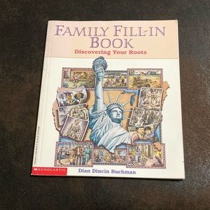 Scholastic Family fill in Book Discovering your Roots